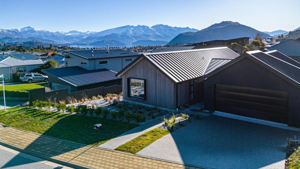 Kikorangi Mountain Vista Villa Wanaka Exterior photo